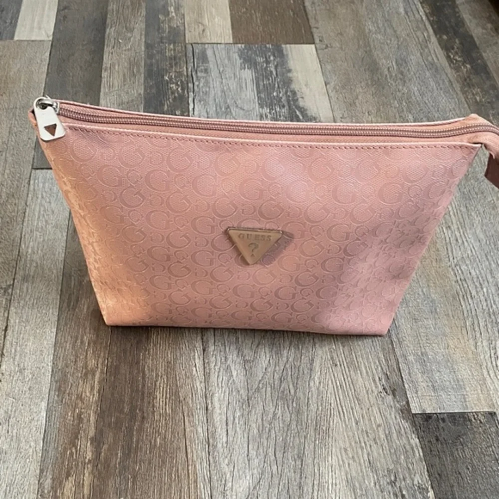 GUESS Pink Logo Cosmetic Bag